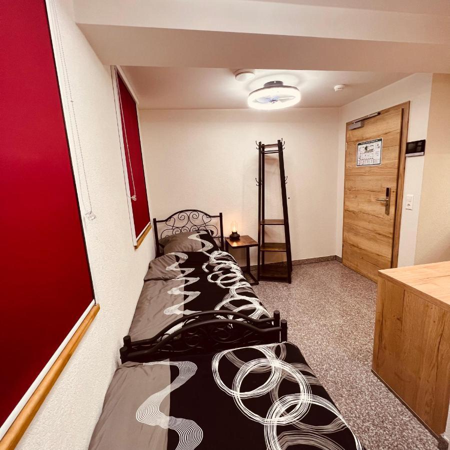 Rose Boardinghouse 24H-7D Self Check-In Automat Hotel Grossbottwar Luaran gambar